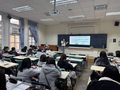 113-2【班級輔導】探索適合的重力場－體驗式舒壓之旅